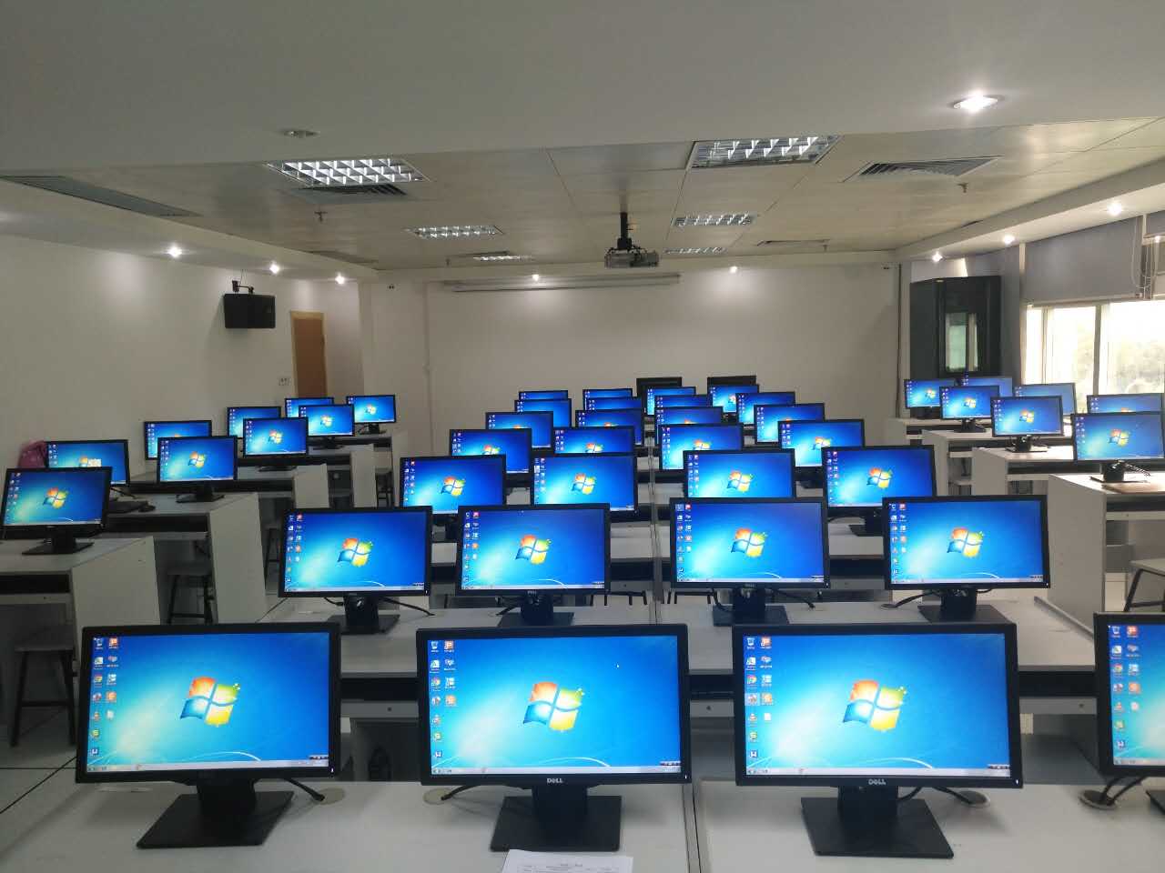 云计算与虚拟化 构筑智慧校园的基石